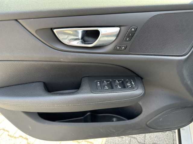 Volvo  Kombi Inscription Plug-In Hybrid AWD T8 Twin Engine EU6d-T Panoramadach Sitzheiz